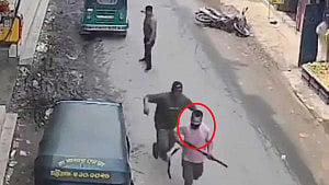 রাউজানে যুবদল নেতা হত্যার ঘটনায় এক ‘অস্ত্রধারী’ গ্রেপ্তার