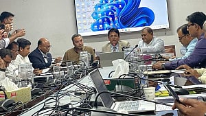 এইচএসসির কেন্দ্রে পুলিশের গায়ে থাকবে ক্যামেরা: শিক্ষামন্ত্রী