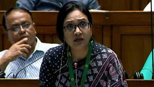 অক্টোবর থেকে সারা দেশে ফ্যামিলি কার্ড বিতরণের আশা সমাজকল্যাণ প্রতিমন্ত্রীর