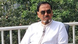 থাইল্যান্ড সফর সংক্ষিপ্ত করে দেশে ফিরছেন স্পিকার