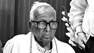 প্রতিকূলতায়, দুঃসময়ে আদর্শচ্যুত হননি জমির উদ্দিন সরকার: প্রধানমন্ত্রী