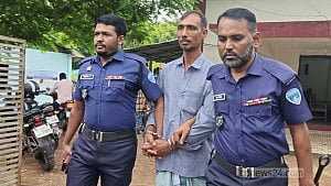 খাগড়াছড়িতে ৭ বছরের শিশু ধর্ষণ: একজনের মৃত্যুদণ্ড