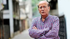 'হৃদয়ে কী সুর বাজে': খুরশীদ আলমের জীবন, কর্ম, সংগ্রামের গল্প