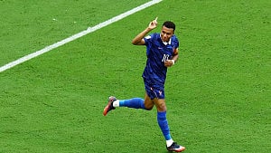 গোলের রেকর্ডে মেসির পাশে এমবাপে