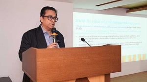 ‘জলবায়ু পরিবর্তন সামগ্রিক অর্থনীতিতে নেতিবাচক প্রভাব ফেলছে’