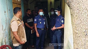 মাকে যৌন নিপীড়নের জেরে ছেলেরা রুবেলকে গলাকেটে হত্যা করে, দাবি পুলিশের