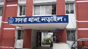 নড়াইলে ৪ বছরের শিশুকে ধর্ষণের অভিযোগে কিশোর গ্রেপ্তার