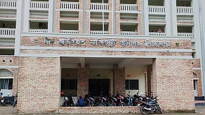 পিরোজপুরে ১৩ বছরের কিশোরী ধর্ষণ, আসামির যাবজ্জীবন