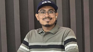 ছাত্রশিবিরের দায়িত্ব ছাড়লেন সাদিক কায়েমসহ ৯ নেতা
