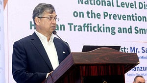 মানবপাচার ও চোরাচালান রোধে নতুন আইন ‘মাইলফলক’: স্বরাষ্ট্রমন্ত্রী