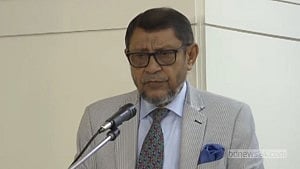 শনিবারের মধ্যে সব ক্লিনিকে লেবার রুম চালু না করলে লাইসেন্স বাতিল: স্বাস্থ্যমন্ত্রী