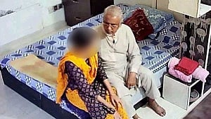 জামায়াত এমপির সঙ্গে নারীর ভিডিও ভাইরাল, দ্বিতীয় স্ত্রী দাবি করে পোস্ট