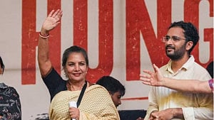 ধর্মেন্দ্রর পদত্যাগ প্রথম ধাপ, আন্দোলন চালিয়ে যেতে হবে: বার্তা শাবানার