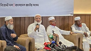 সংসদে ‘সুযোগ সীমিত’, তাই রাজপথে জামায়াত: শফিকুর রহমান