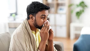 তিন কৌশলে বন্ধ নাক খুলবে সহজে