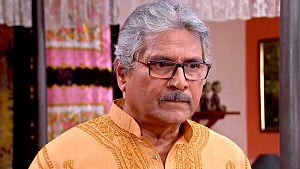 বুকে ব্যথা নিয়ে প্রবীণ অভিনেতা সুমন্ত মুখোপাধ্যায় হাসপাতালে