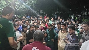 ক্যান্টিনের খাবার নিয়ে ফেইসবুক গ্রুপে পোস্ট, শাবি শিক্ষার্থীকে ‘ছাত্রদল নেতাদের’ মারধর