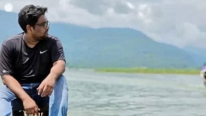 সাদাপাথরে পানিতে নেমে নিখোঁজ হওয়া চিকিৎসকের মরদেহ উদ্ধার