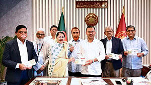 পল্লী উন্নয়ন দিবস: স্মারক ডাক টিকেট উন্মোচন করলেন প্রধানমন্ত্রী