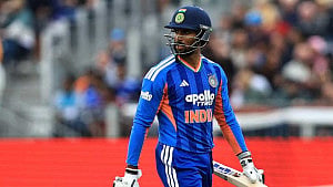 ভারতীয় ব্যাটসম্যান বললেন, ব্যক্তিগত মাইলফলকের চেয়ে দলের প্রয়োজন অনুযায়ীই ব্যাটিং করেন তিনি।