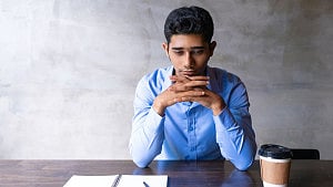 বিষাক্ত আত্মনির্ভরশীলতার ৫ লক্ষণ