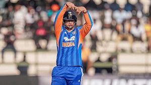 মায়ের জন্য সুরিয়াভানশির ওই বিশেষ উদযাপন