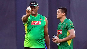 জিম্বাবুয়ের নতুন বোলিং কোচ ওয়ালশ