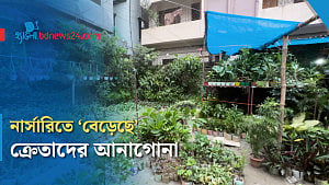 বর্ষায় গাছের চারা কিনতে নার্সারিতে অনেকে