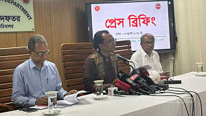 ভারতে বসে আওয়ামী লীগ নেতাদের বক্তব্য: দিল্লির সঙ্গে আলোচনা হবে, বললেন তথ্য উপদেষ্টা