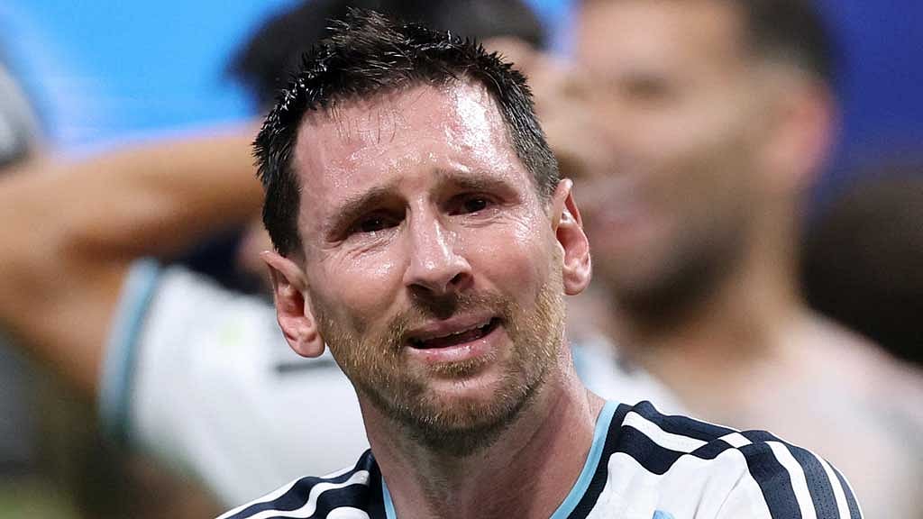 ছবিতে মেসির আনন্দাশ্রু, আর্জেন্টাইনদের উল্লাস ও মিশরের হতাশা