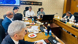 বিনিয়োগকারীদের জন্য অনলাইনভিত্তিক ‘ওয়ান-স্টপ’ সেবা আসছে: বাণিজ্যমন্ত্রী
