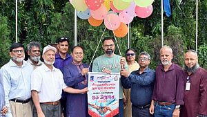 চতুর্থ শ্রেণি পেরোতে শিক্ষার্থীদের খেলার মাঠে আসতে হবে: প্রতিমন্ত্রী আমিনুল