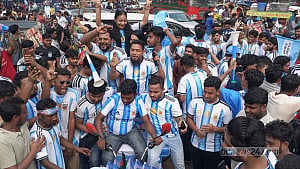 মেসির ইতিহাস, টিএসসিতে ভক্তদের উল্লাস