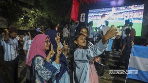 রাত জেগে খেলা দেখার ক্লান্তি? পরদিন চনমনে থাকার রয়েছে কৌশল
