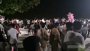 খানজাহান আলীর মাজারের পুকুরে শিশুকে টেনে নিয়ে গেল কুমির