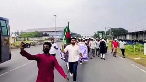 বেনাপোলে ছাত্রলীগের মিছিল, ভিডিও দেখে আটক ৫