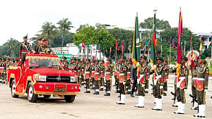 ৯০তম দীর্ঘমেয়াদি কোর্স: সেনাবাহিনী কমিশন পেলেন ১৮৪ তরুণ অফিসার