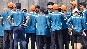পারিশ্রমিক না পেয়ে ম্যাচ বর্জন ব্রাদার্সের ক্রিকেটারদের