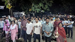 ছাত্রলীগের বিরুদ্ধে চবিতে ছাত্রদল ও ছাত্রশিবিরের মিছিল