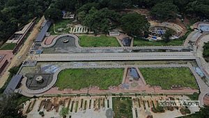 পাখি চোখে শাহবাগের শিশু পার্ক