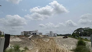 বাস্তুভিটে থেকে শ্মশান—কুয়াকাটায় সর্বস্বহারা রাখাইনদের অস্তিত্বের সংকট