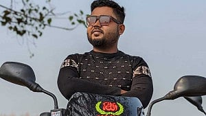 ফরিদপুরে ডিবির হেফাজতে থাকা যুবকের মৃত্যু, নির্যাতনের অভিযোগ