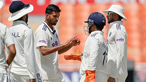 আফগানদের গুঁড়িয়ে ভারতের রেকর্ড গড়া জয়