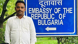 ইতালিতে কাজ না পেয়ে প্রবাসীর আত্মহত্যা, লাশ পাঠাচ্ছে দূতাবাস