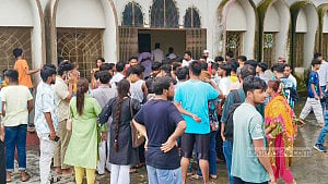জামালপুরে বন্ধুদের সঙ্গে পুকুরে গোসেল নেমে শিক্ষার্থীর মৃত্যু
