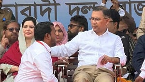 সড়ক বাতির বিদ্যুৎ সাশ্রয় শিখতে ফ্রান্সে যেতে চান রাজশাহী সিটির প্রশাসক, প্রধানমন্ত্রীর ‘না’
