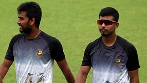 ‘মোসাদ্দেক ব্যাটিং অলরাউন্ডার, আমি বোলিং অলরাউন্ডার’