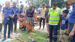 মেহেরপুরে চোর সন্দেহে একজনকে পিটিয়ে হত্যা