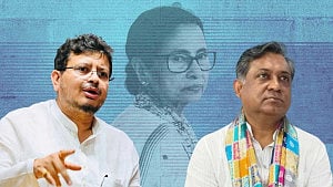 পশ্চিমবঙ্গ বিধানসভায় বিরোধী দলনেতা হলেন ‘বিদ্রোহী’ ঋতব্রত