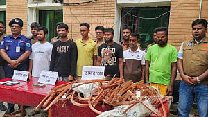 নাটোরে জুটমিলে ডাকাতির মামলায় গ্রেপ্তার ৬